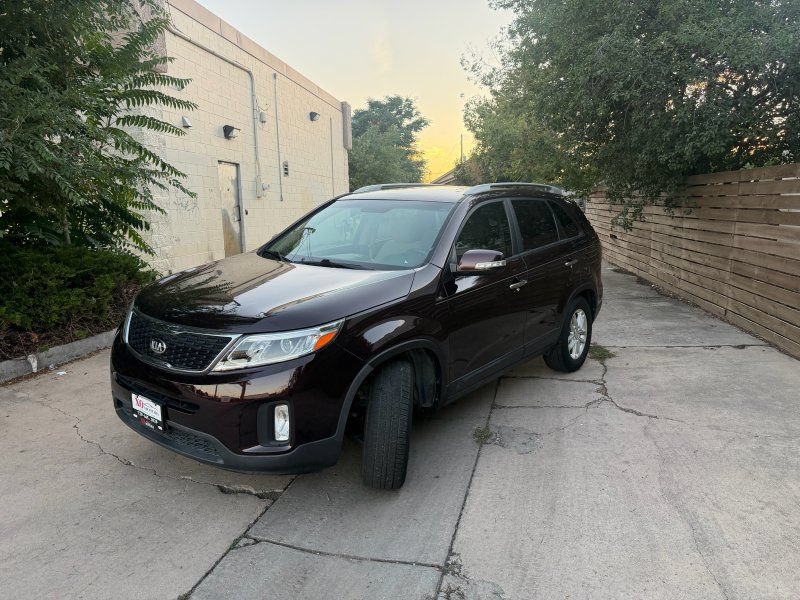 Used 2015 Kia Sorento LX FWD image 8