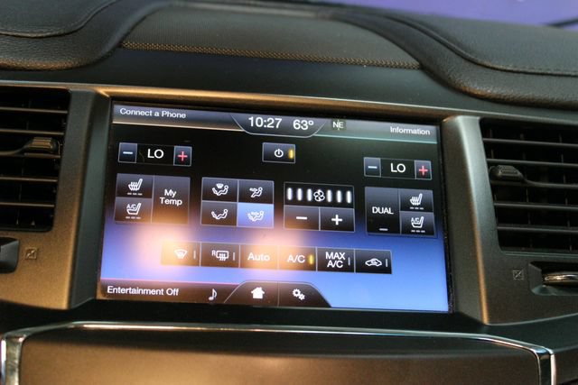 Used 2013 Lincoln MKS AWD image 25