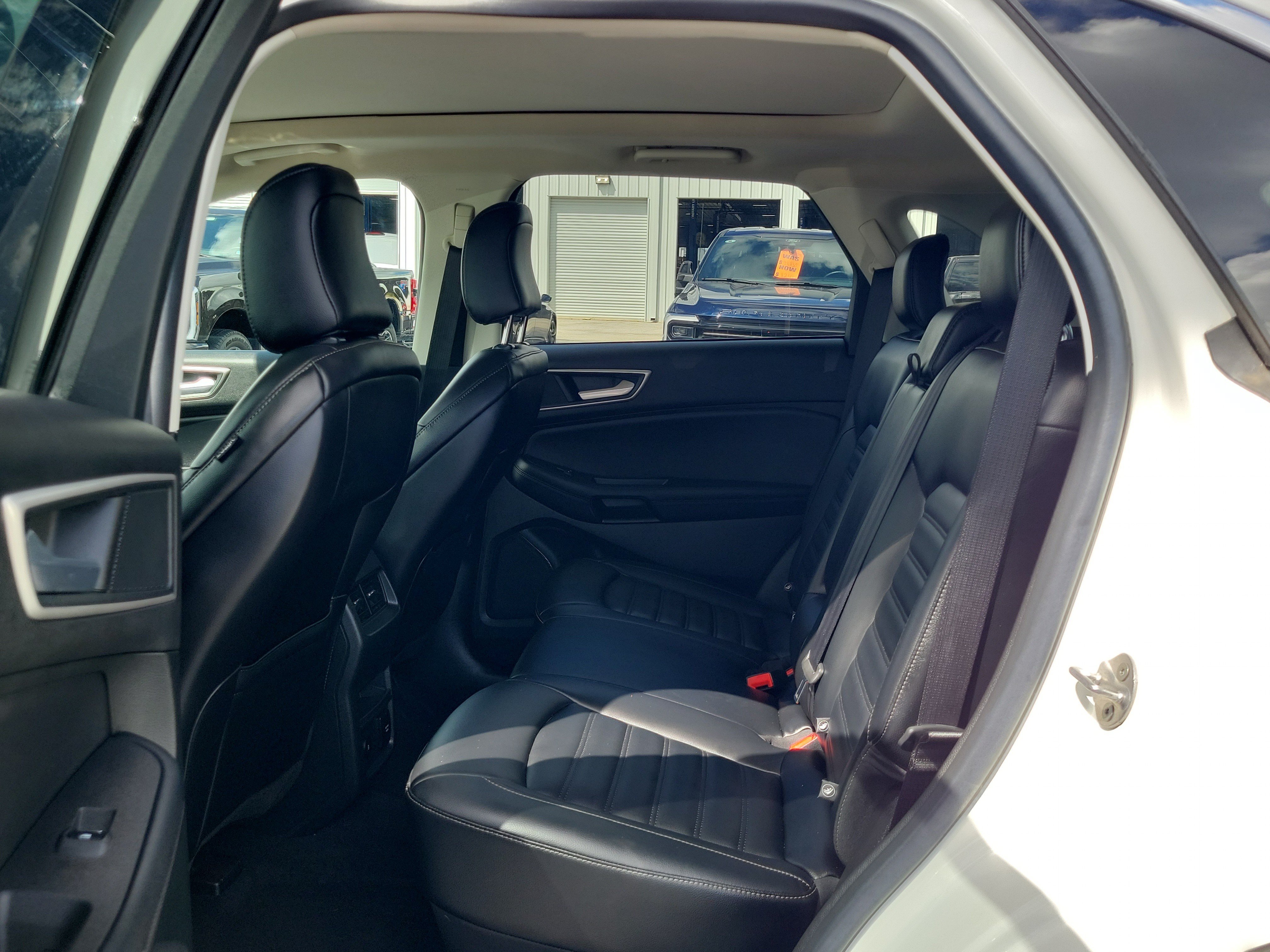 Certified 2023 Ford Edge SEL w/ Convenience Package AWD/4WD image 11