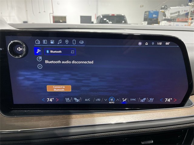 Used 2025 Chevrolet Tahoe High Country w/ Sun And Tow Package image 32