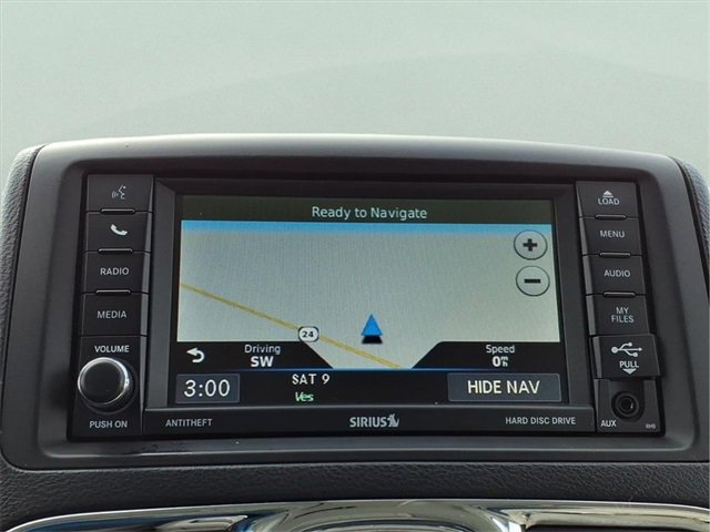 Used 2016 Chrysler Town & Country Touring w/ Driver Convenience Group image 17