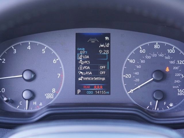 Used 2024 Toyota Corolla SE image 16