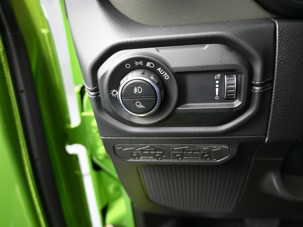 New 2026 Jeep Gladiator Mojave AWD/4WD image 25