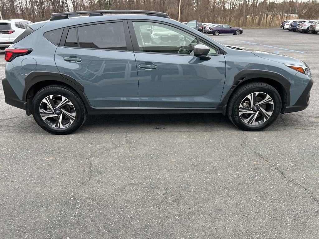 Used 2024 Subaru Crosstrek 2.0i Premium image 6