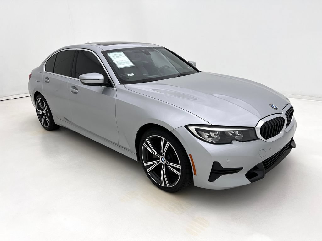 Used 2019 BMW 330i xDrive Sedan w/ Driving Assistance Package AWD/4WD image 2