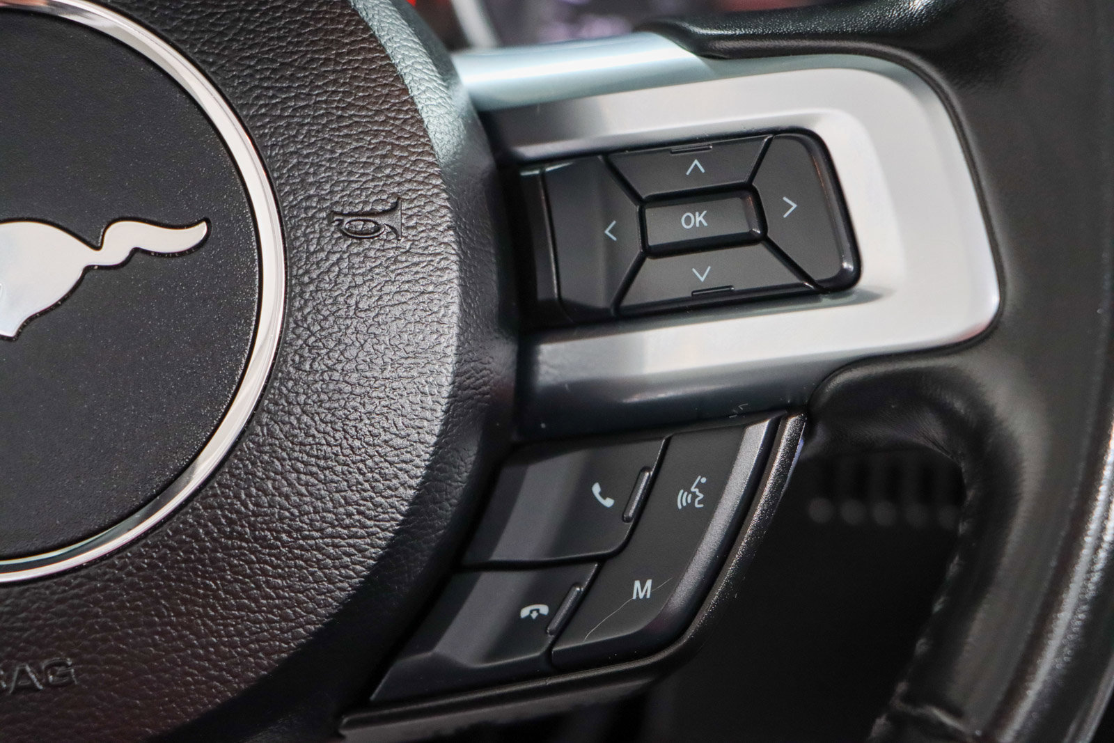 Used 2022 Ford Mustang Premium RWD image 14