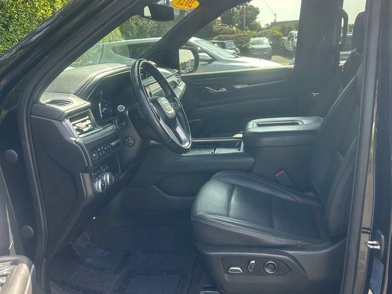 Used 2021 GMC Yukon Denali AWD/4WD image 11