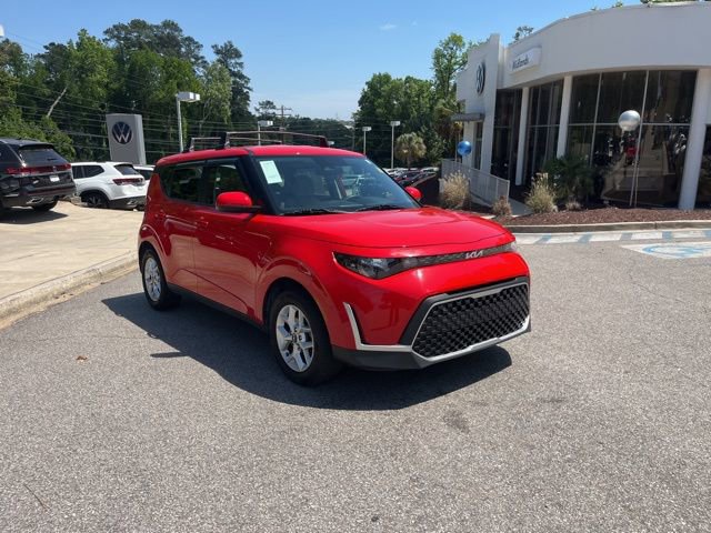 Used 2023 Kia Soul LX w/ LX Technology Package image 1