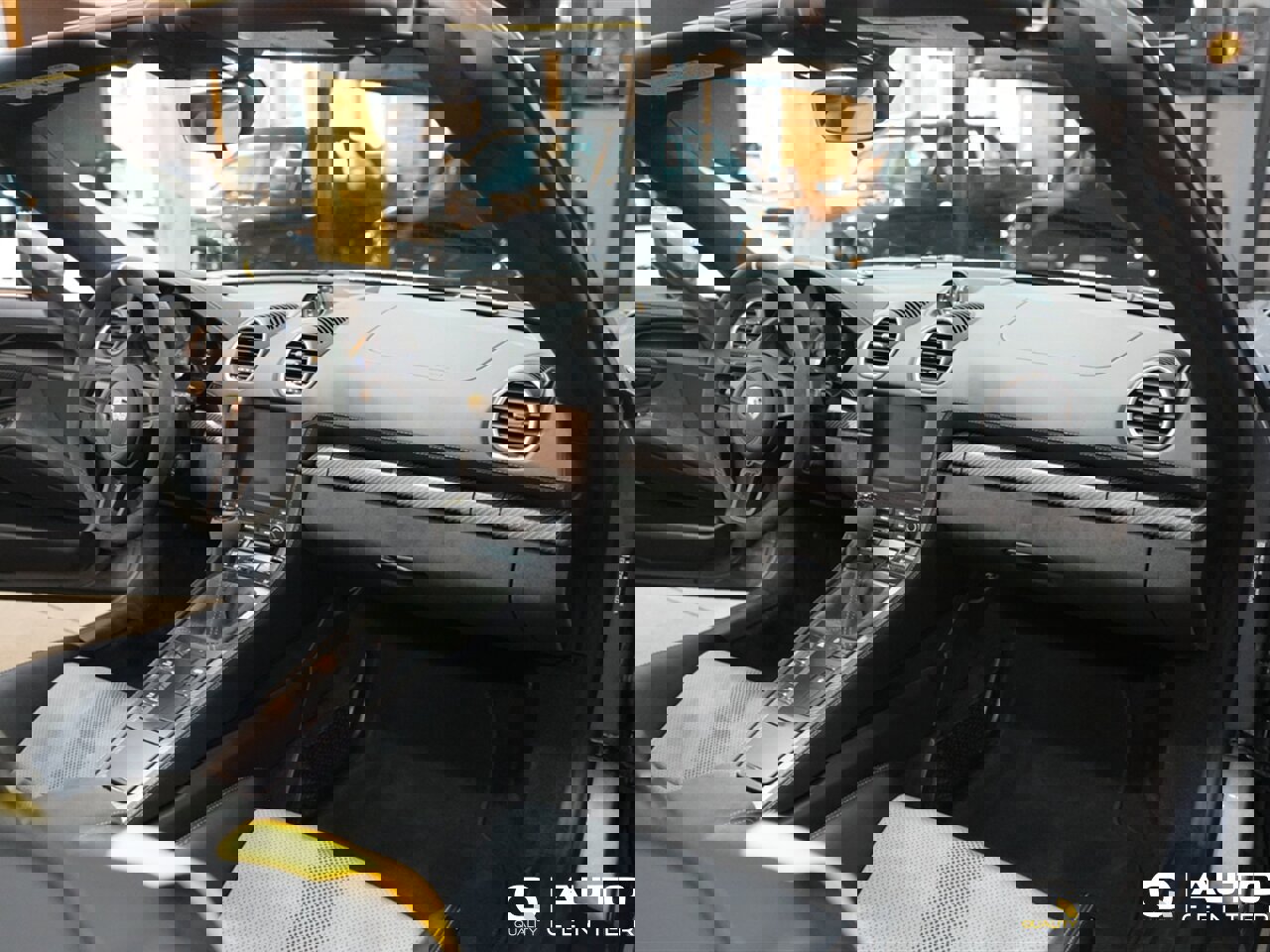 Used 2025 Porsche 718 Boxster Spyder RS image 31