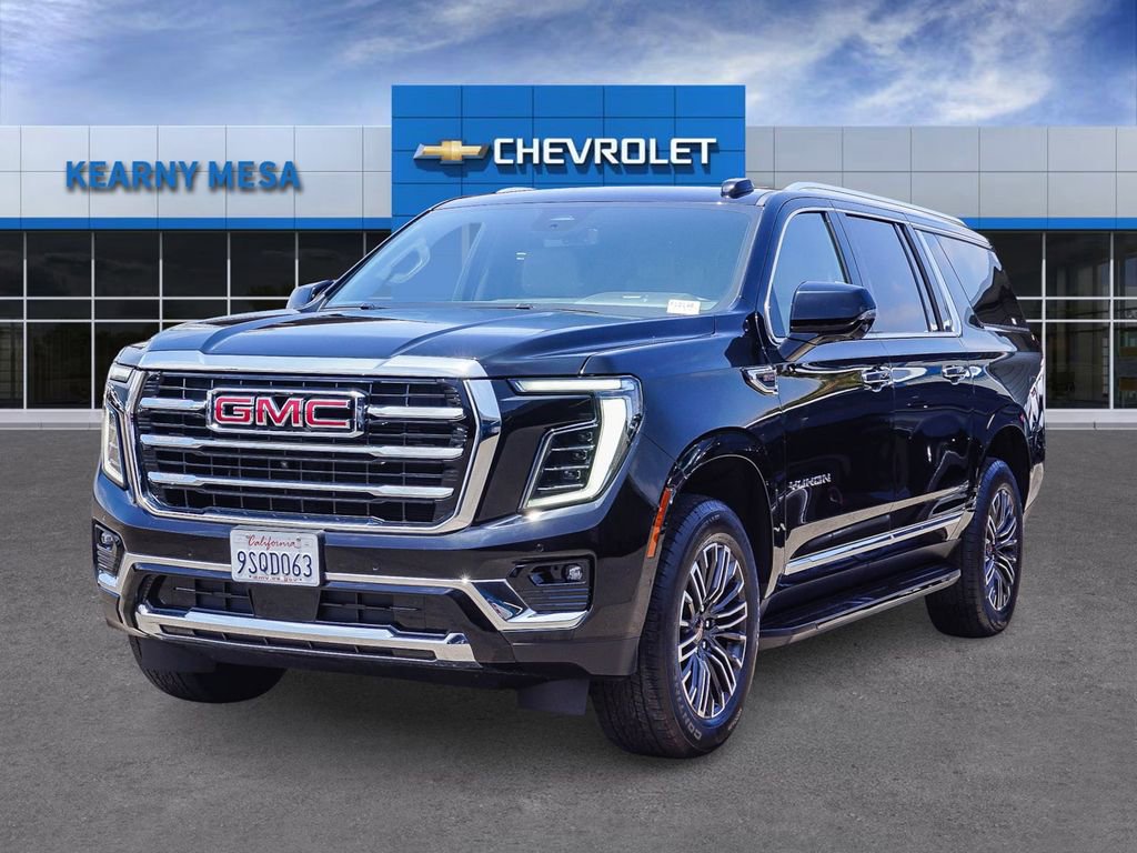 Used 2025 GMC Yukon XL Elevation w/ LPO, Floor Liner Package RWD image 3
