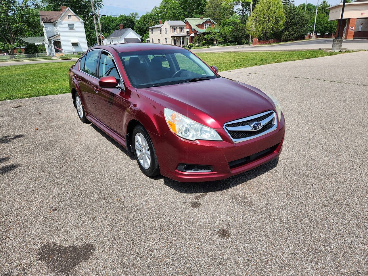 Used 2011 Subaru Legacy 2.5i Premium AWD/4WD image 9