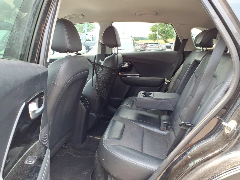 Used 2017 Kia Niro FWD image 9