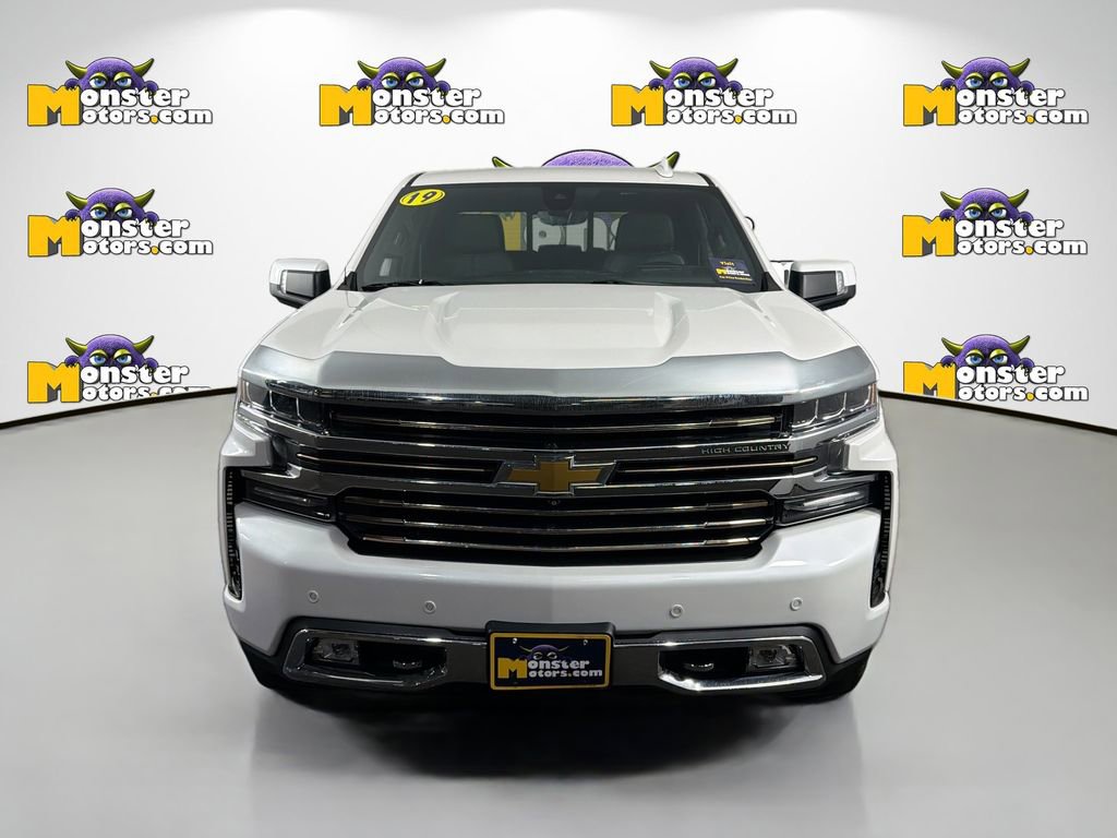 Used 2019 Chevrolet Silverado 1500 High Country w/ Technology Package image 2