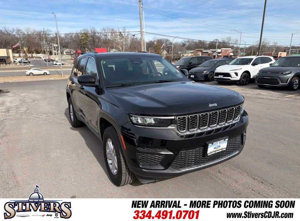 Used 2023 Jeep Grand Cherokee Laredo