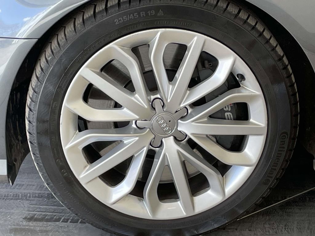 Used 2018 Audi S6 Premium Plus w/ Comfort Seating Package image 11