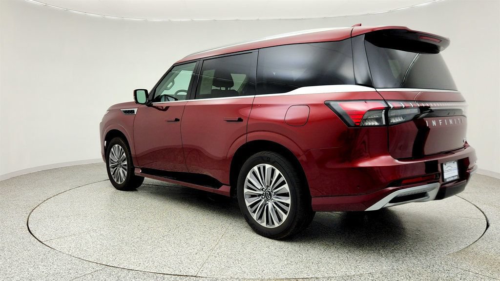Used 2026 INFINITI QX80 Sensory AWD/4WD image 7