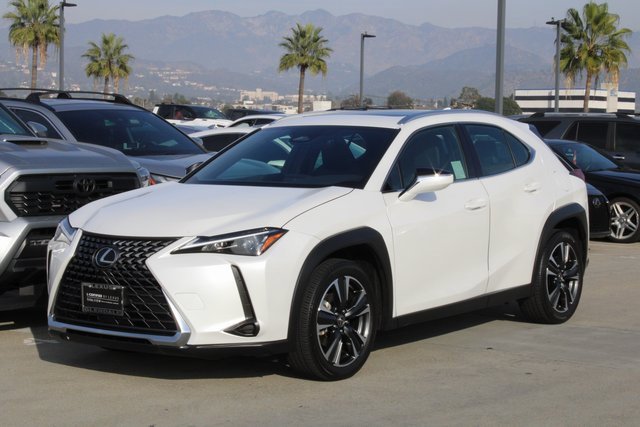 Used 2025 Lexus UX 300h FWD image 3