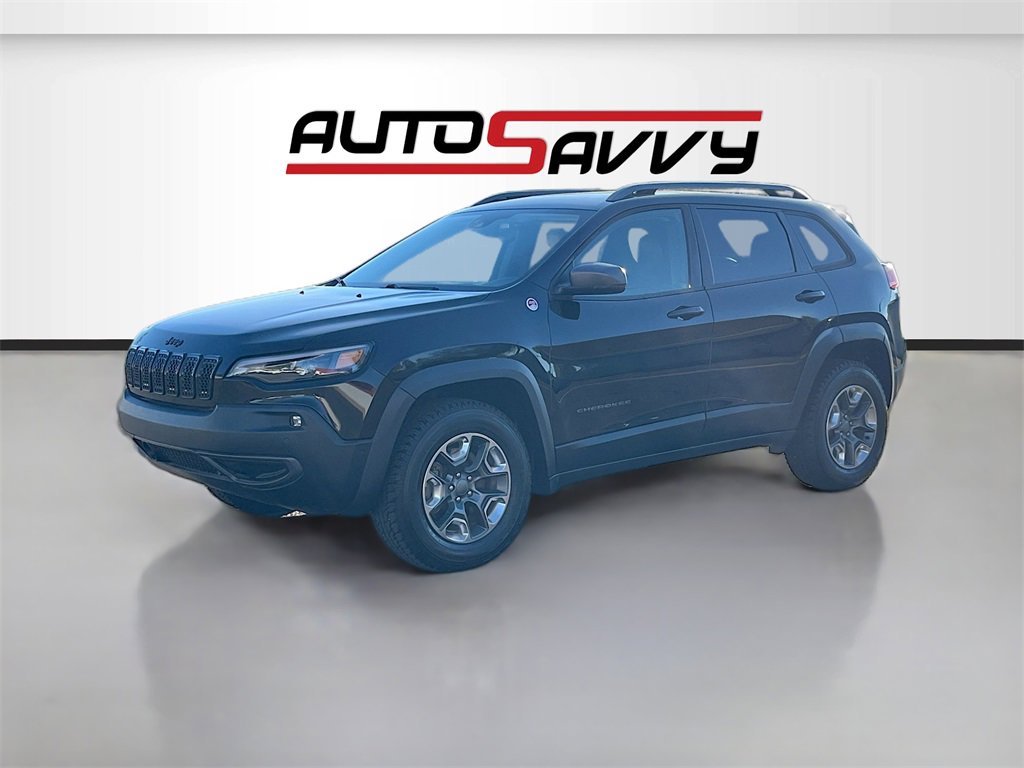 Used 2019 Jeep Cherokee Trailhawk image 3