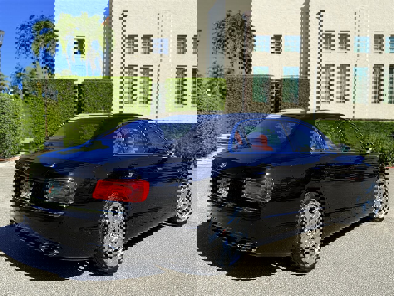 Used 2015 Bentley Flying Spur V8 image 33