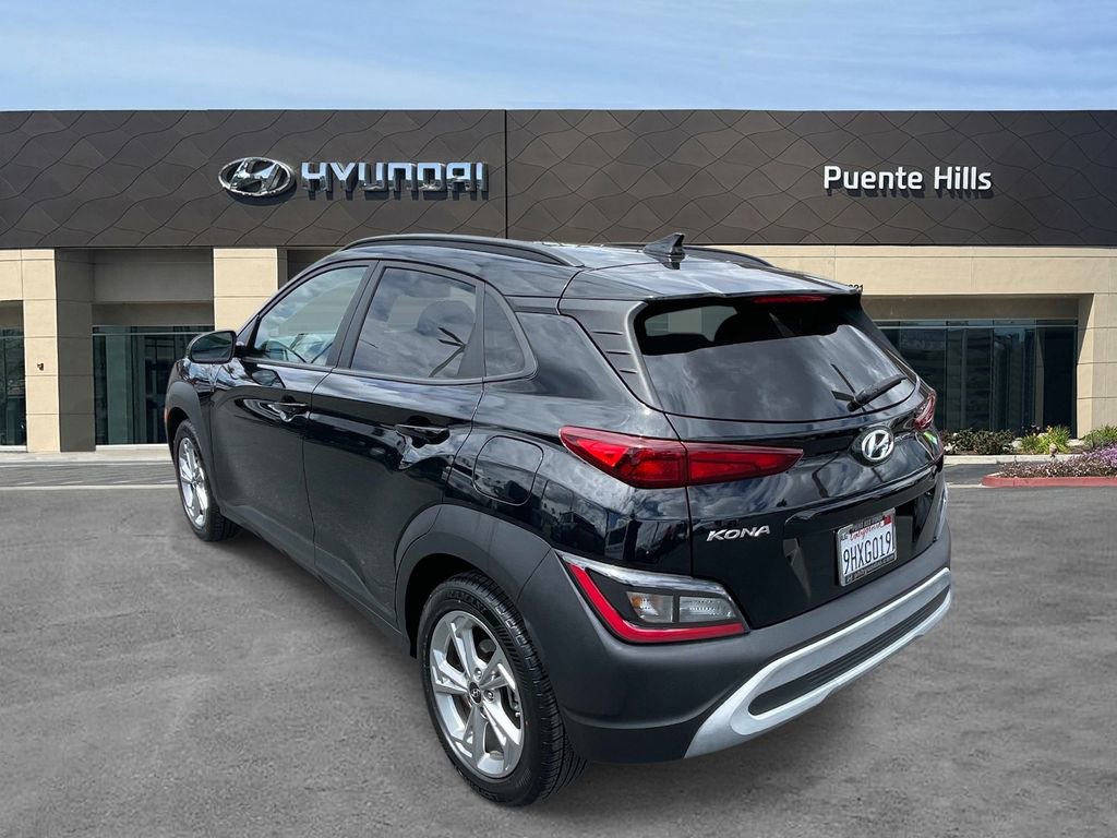 Used 2023 Hyundai Kona SEL FWD image 3