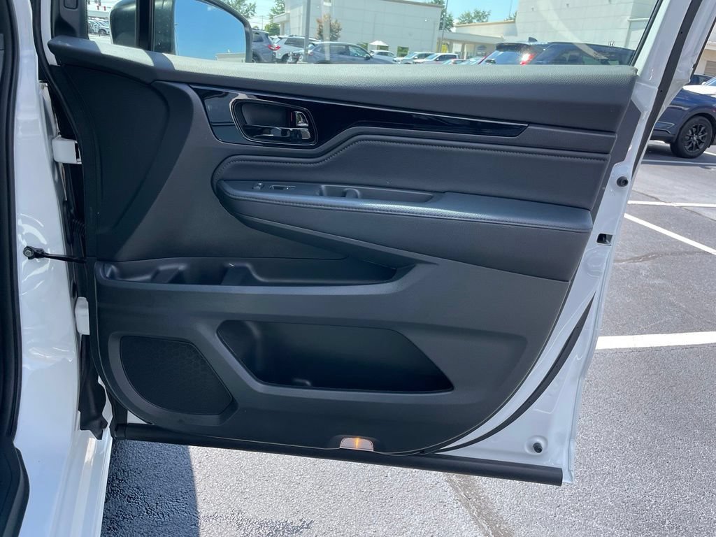 Certified 2024 Honda Odyssey Touring image 30