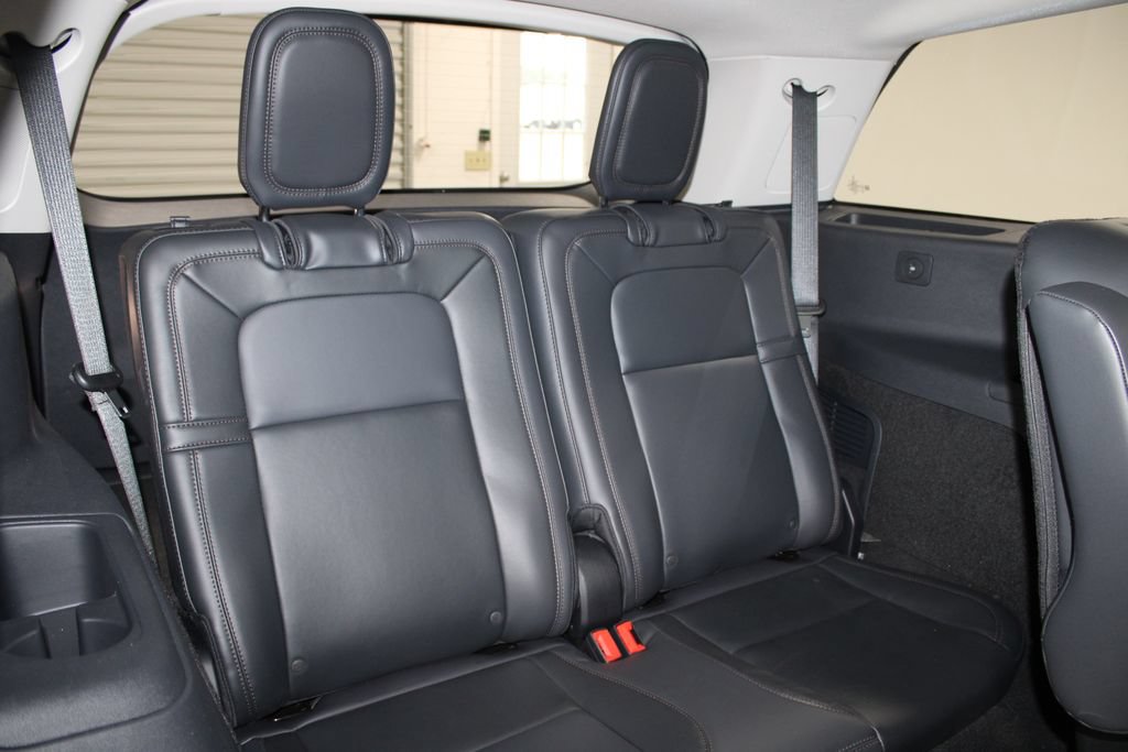 New 2026 Lincoln Aviator Reserve AWD/4WD image 31