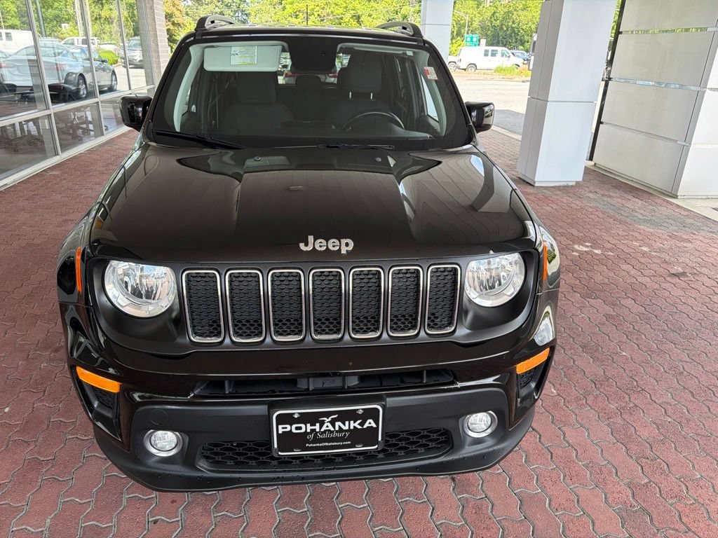 Used 2019 Jeep Renegade Latitude w/ Cold Weather Group AWD/4WD image 5