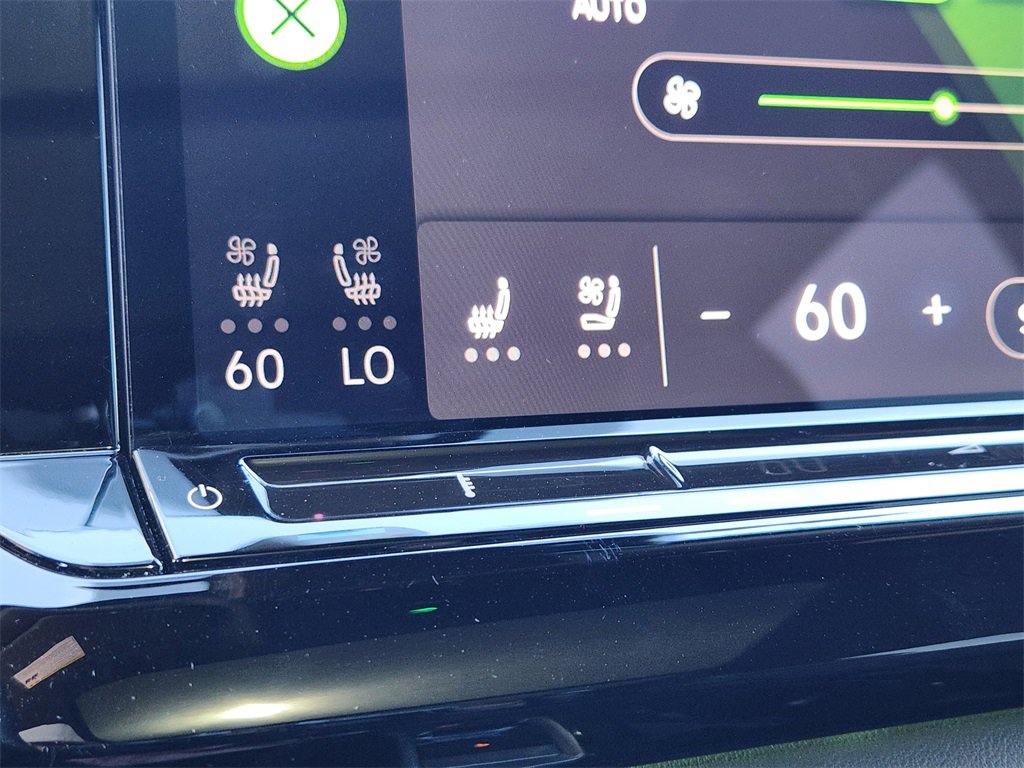 Used 2024 Volkswagen Atlas Cross Sport SEL R-Line image 14