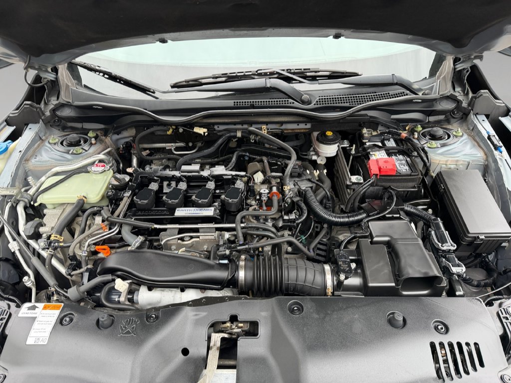 Used 2018 Honda Civic Sport image 21