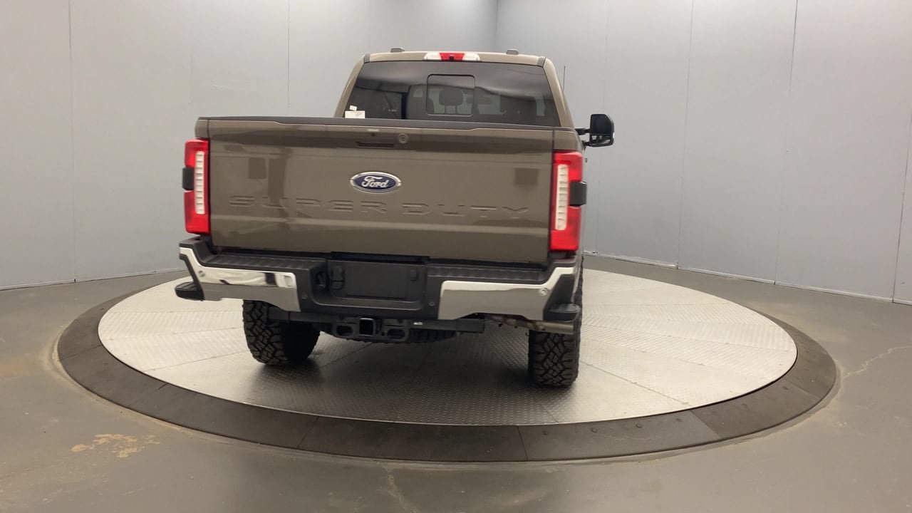 New 2026 Ford F350 XLT w/ XLT Premium Package AWD/4WD image 4