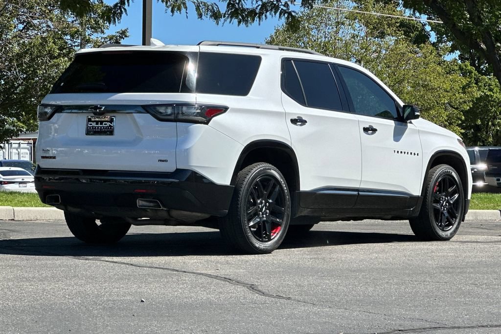 Used 2019 Chevrolet Traverse Premier w/ Redline Edition AWD/4WD image 6