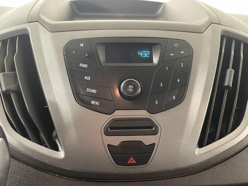 Used 2017 Ford Transit 150 XL RWD image 20