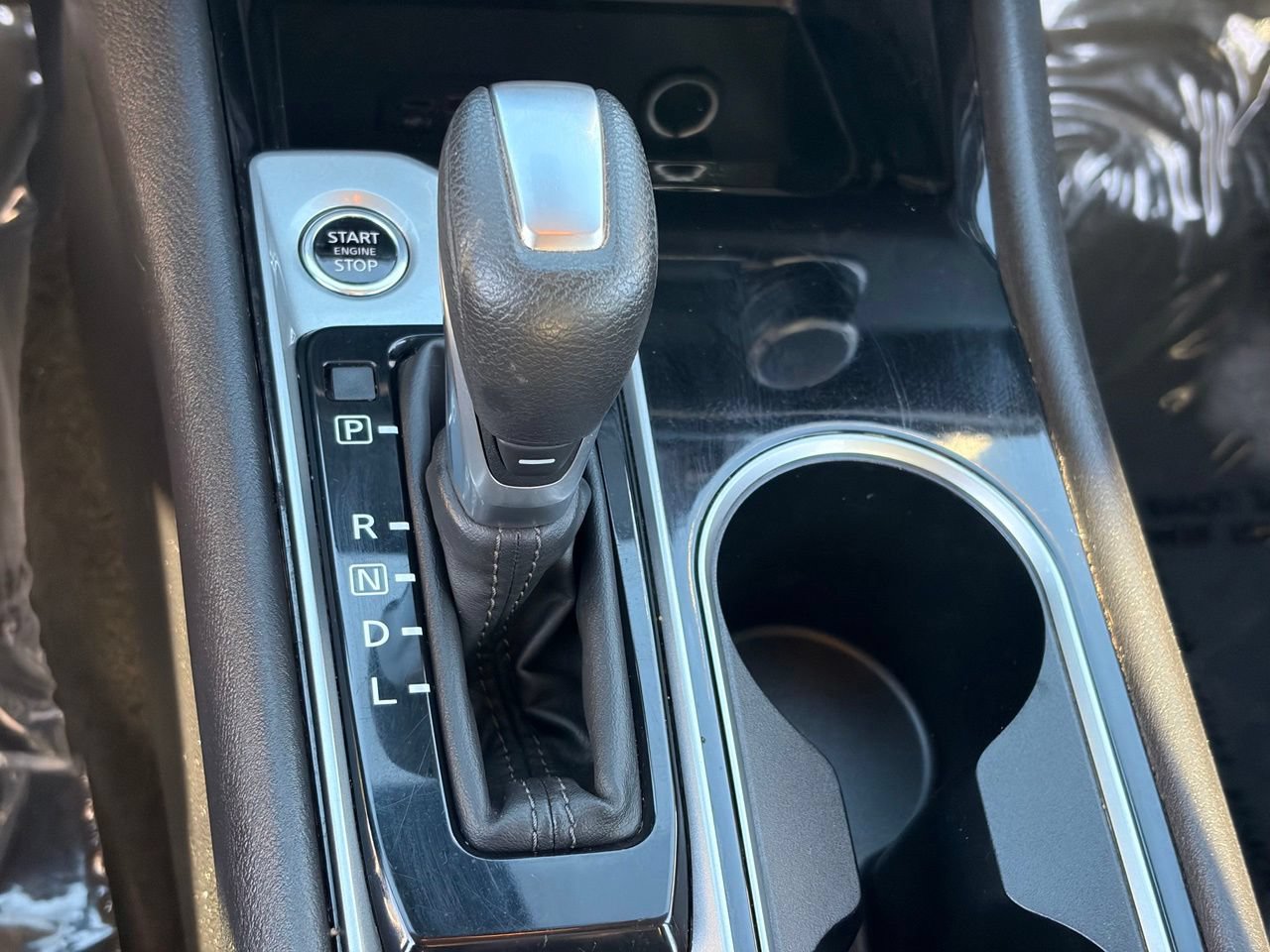 Certified 2024 Nissan Altima 2.5 SV FWD image 25