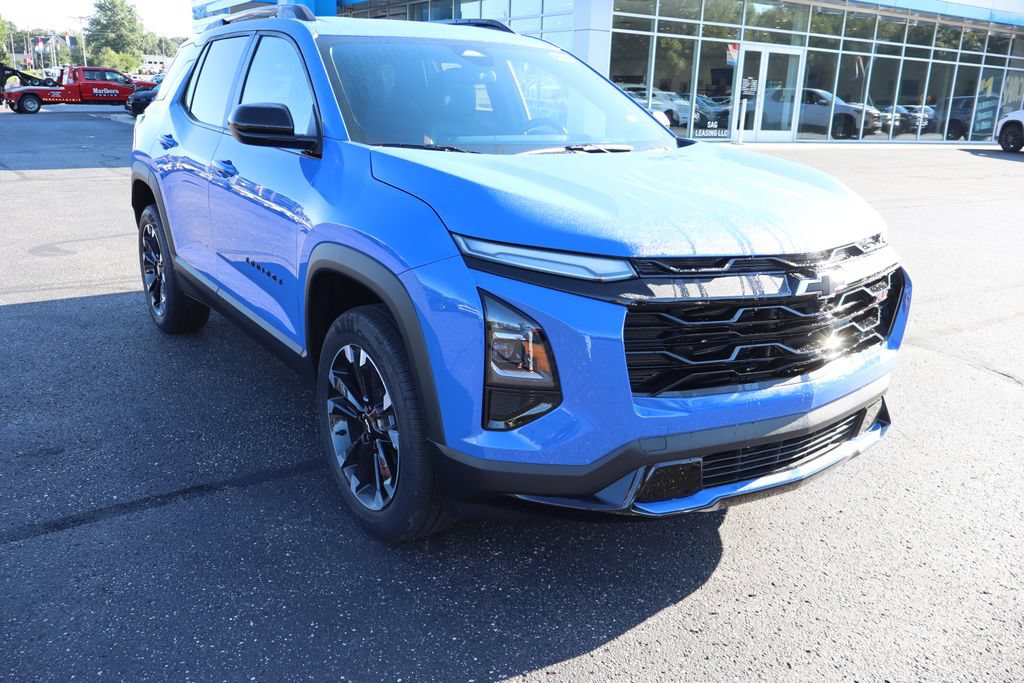 New 2027 Chevrolet Equinox RS FWD image 2