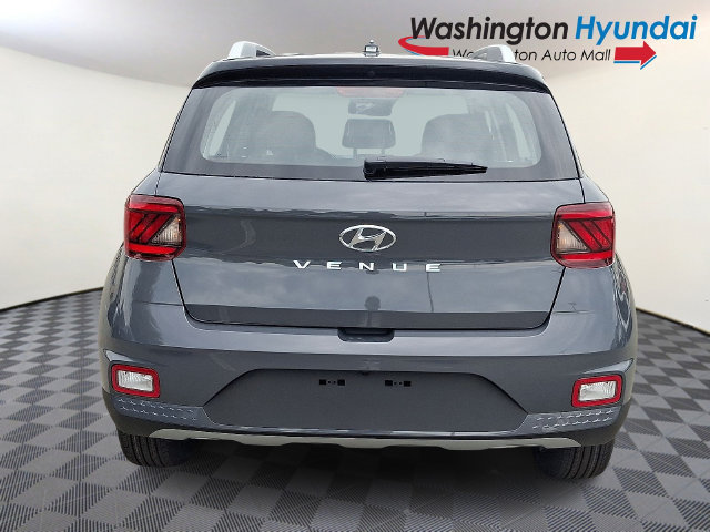 New 2026 Hyundai Venue SEL FWD image 5