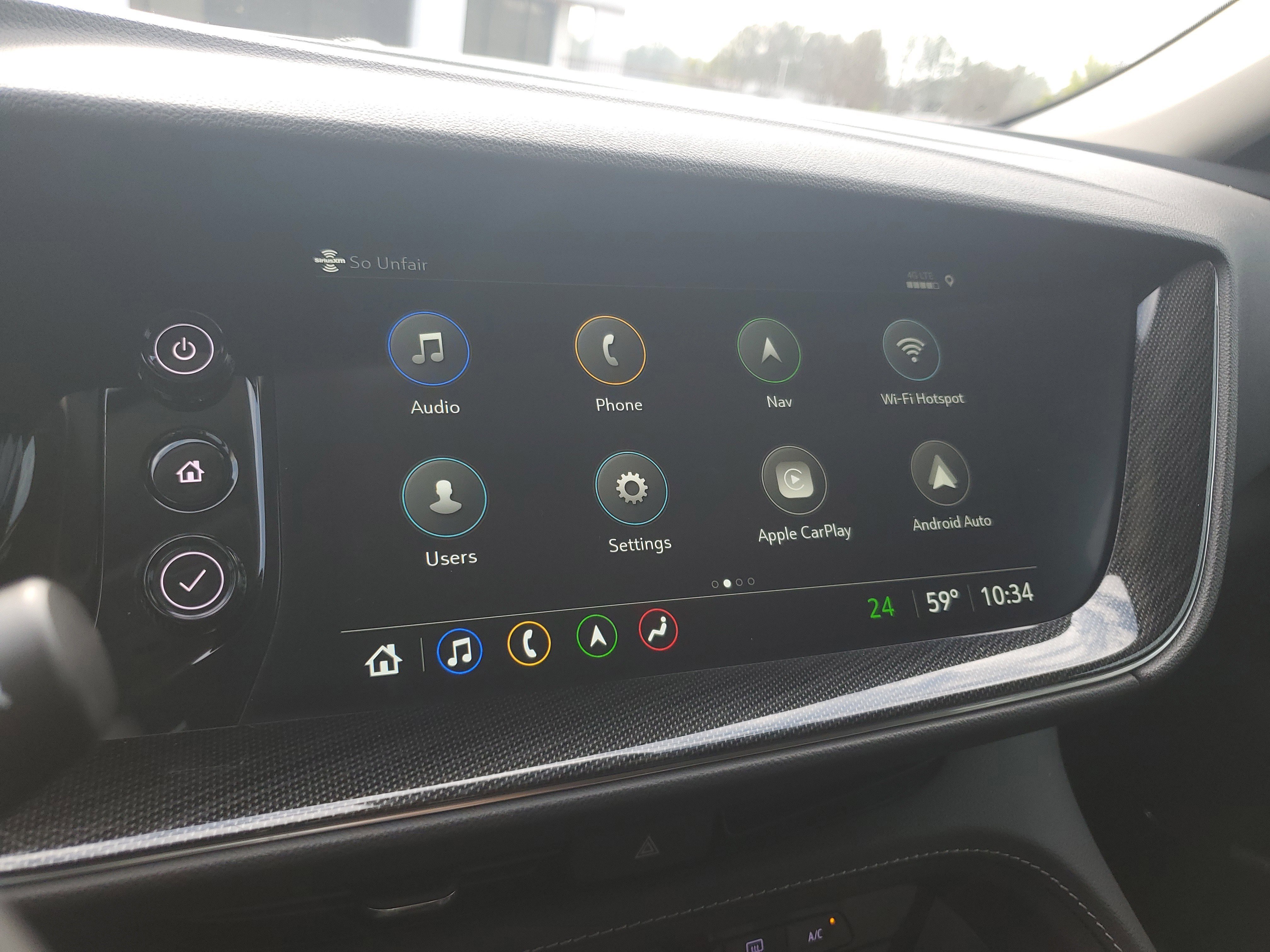 Used 2023 Buick Envision Essence w/ Technology Package I image 25