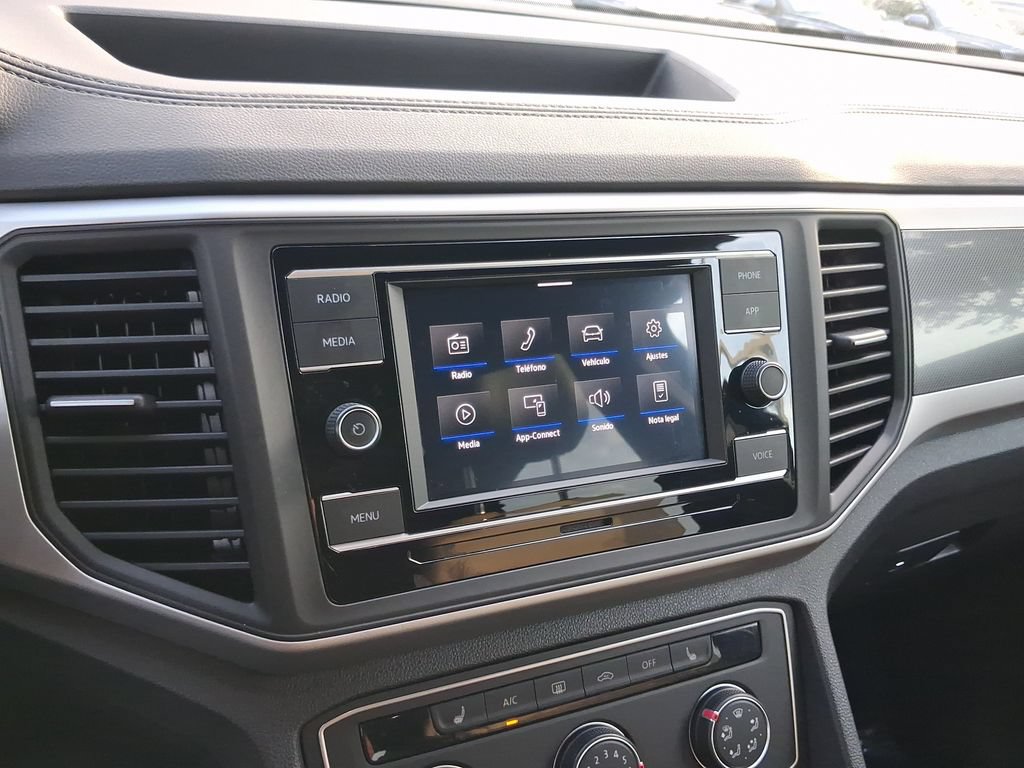 Used 2023 Volkswagen Atlas Cross Sport SE FWD image 21