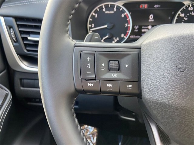 Used 2026 Nissan Rogue SV image 16