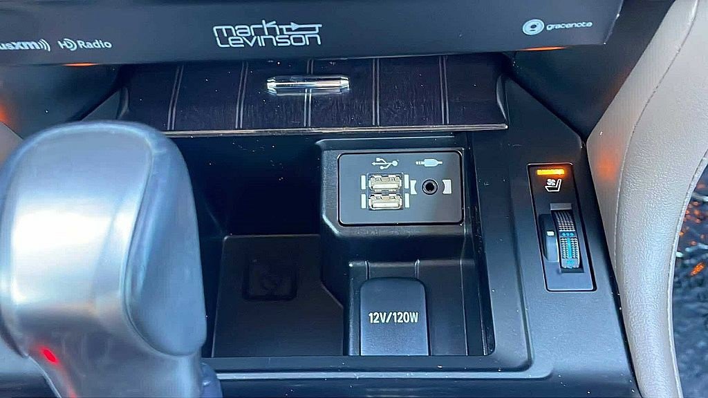 Certified 2023 Lexus GX 460 Premium image 18