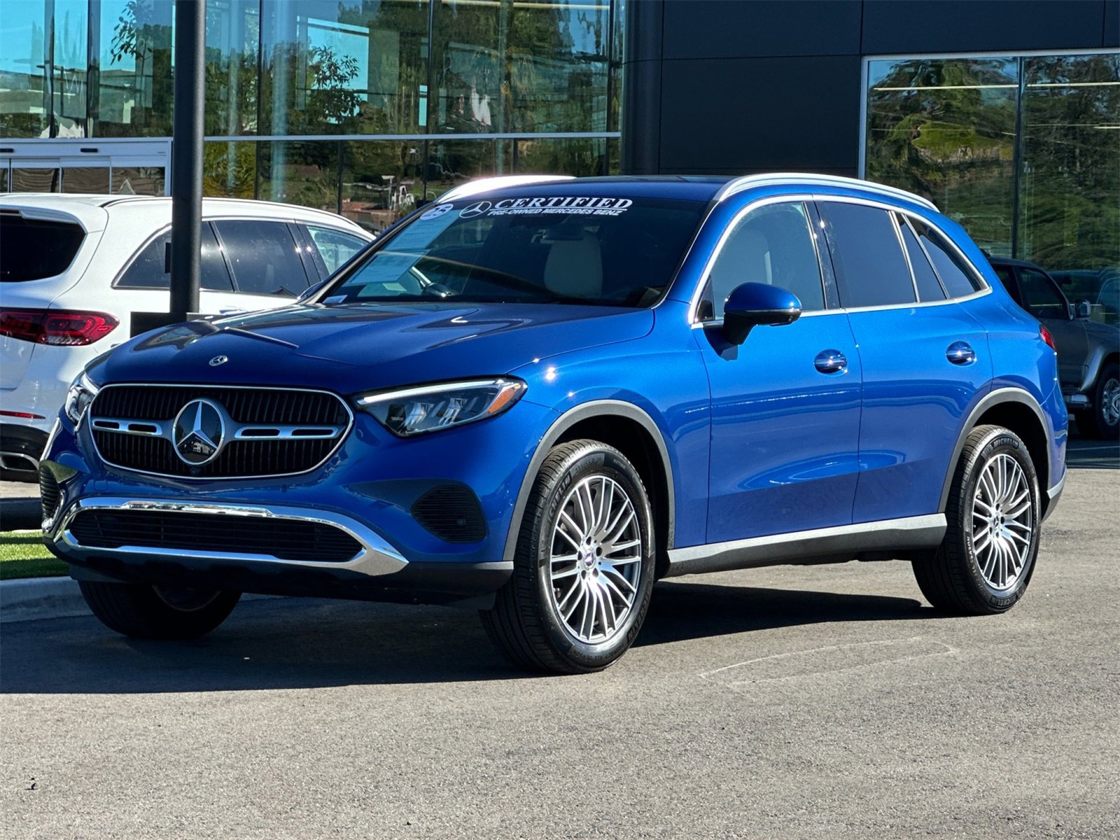 Certified 2025 Mercedes-Benz GLC 300 image 8