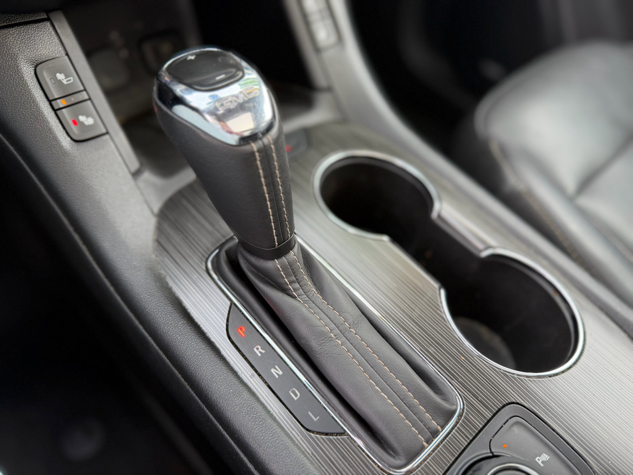 Used 2019 GMC Acadia SLT image 26