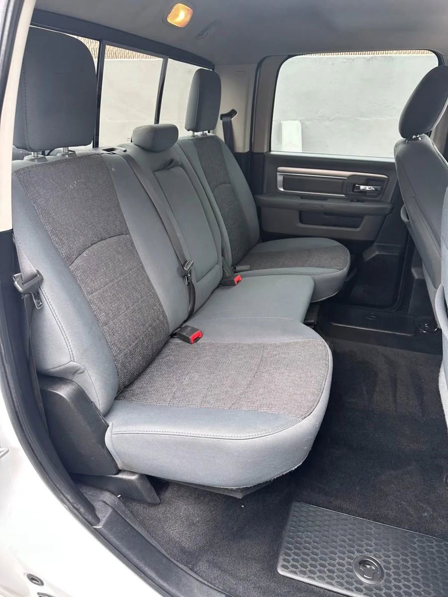Used 2017 RAM 1500 Big Horn RWD image 10