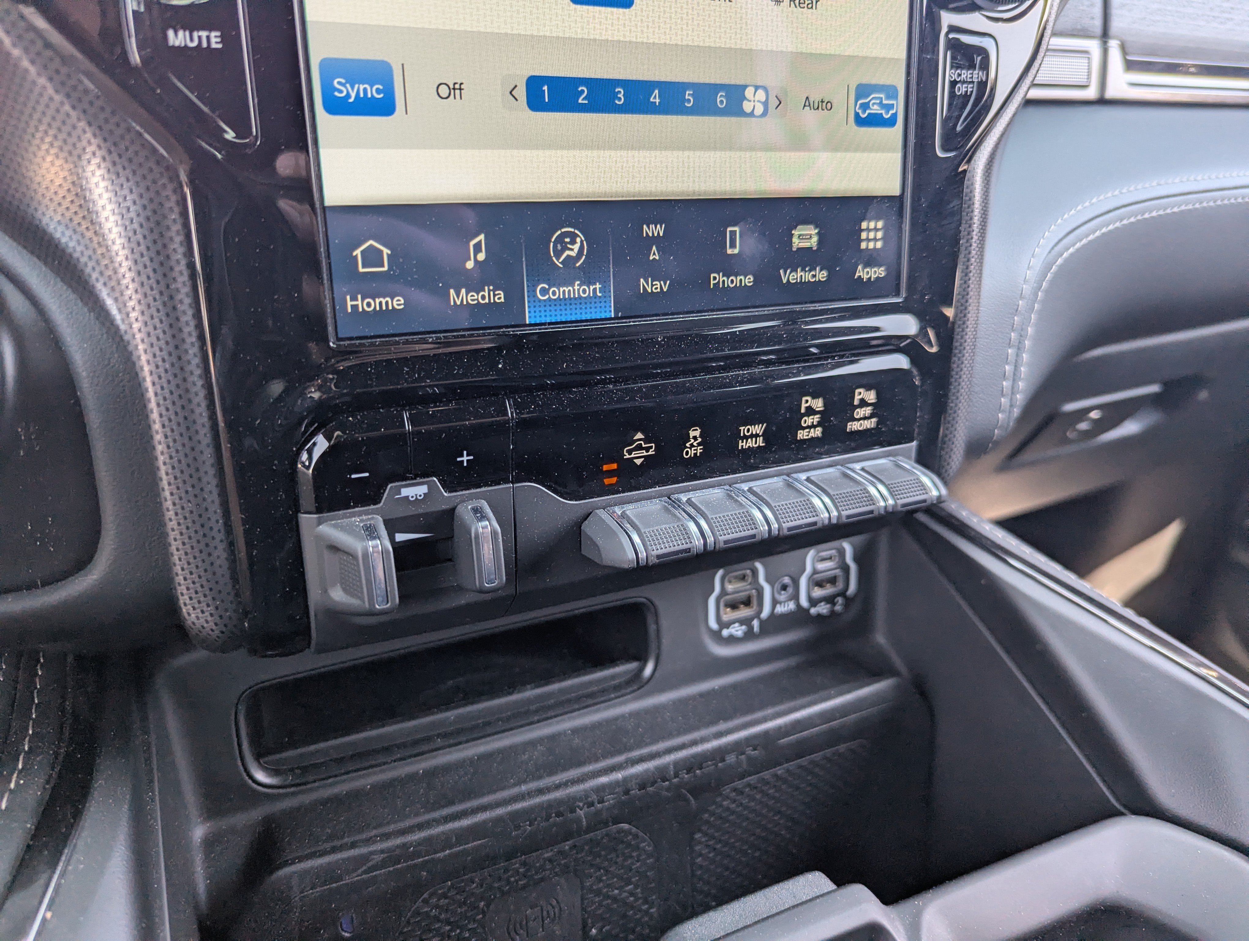 Used 2022 RAM 1500 Limited AWD/4WD image 28