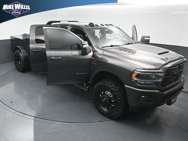 Used 2024 RAM 3500 Laramie w/ Night Edition AWD/4WD image 25