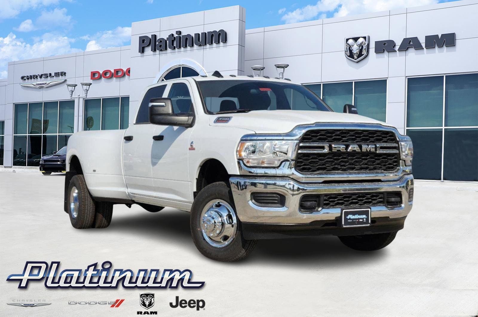 New 2024 RAM 3500 Tradesman w/ Chrome Appearance Group