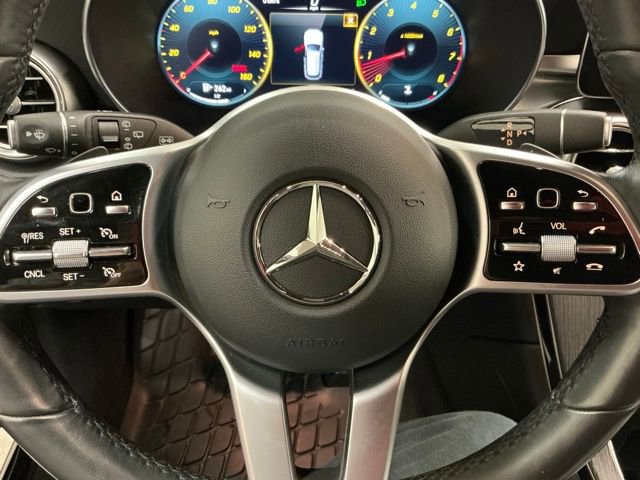 Used 2021 Mercedes-Benz GLC 300 4MATIC image 29