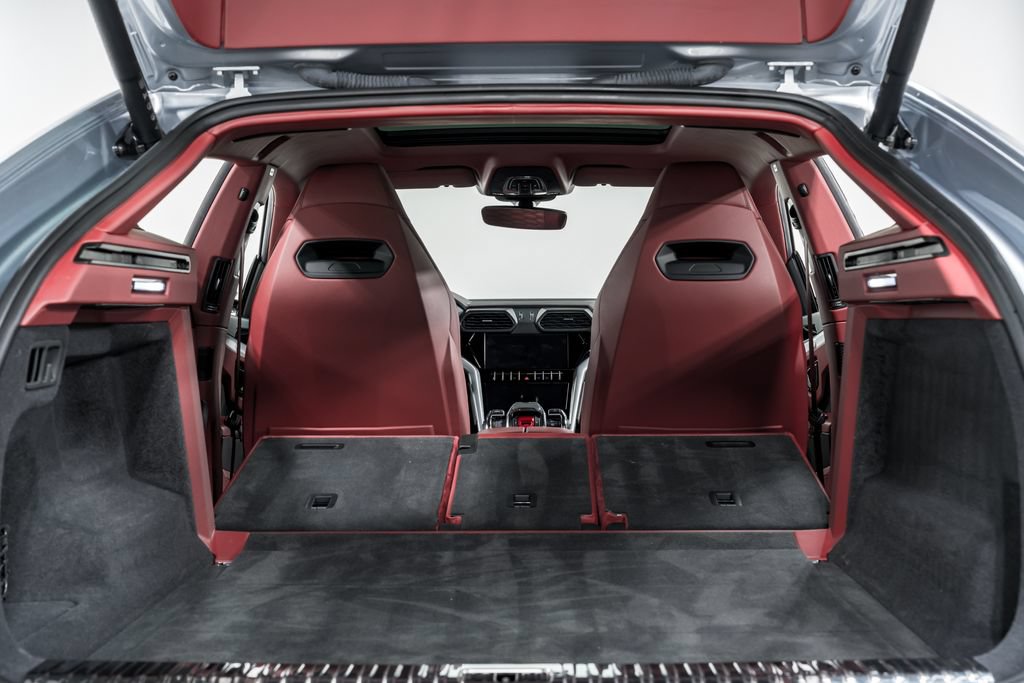 Used 2022 Lamborghini Urus AWD/4WD image 58