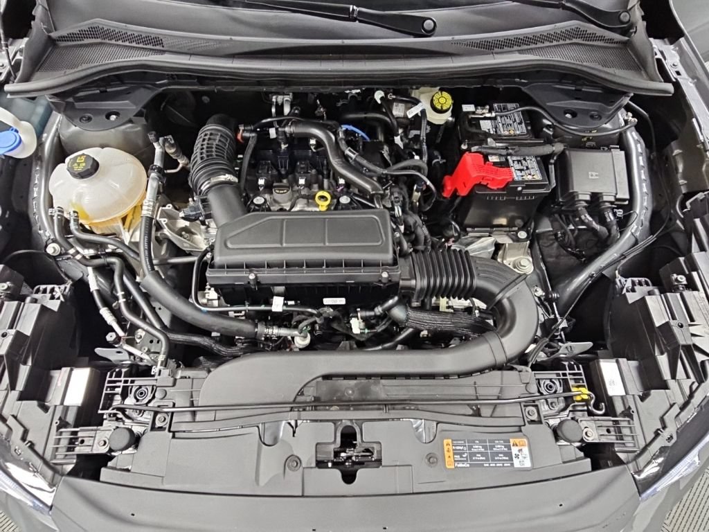 Used 2025 Ford Escape Active w/ Tech Pack #1 FWD image 39