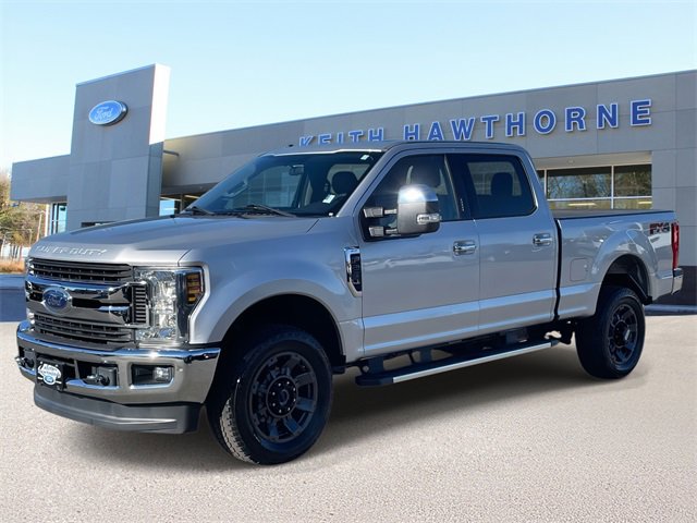 Used 2019 Ford F250 XLT w/ XLT Premium Package image 3