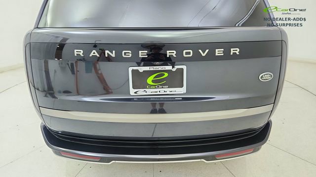 Used 2023 Land Rover Range Rover Long Wheelbase SE image 11